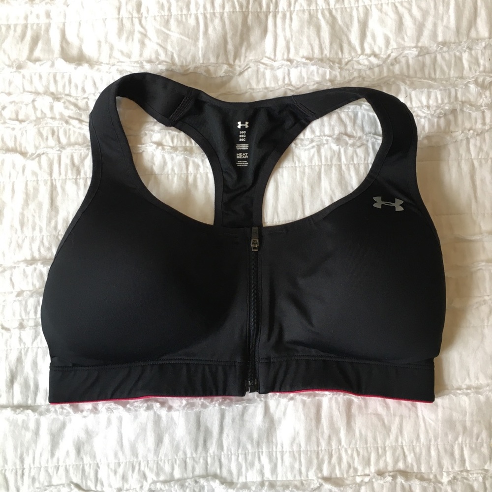 Under Armour HEAT GEAR compression sports bra